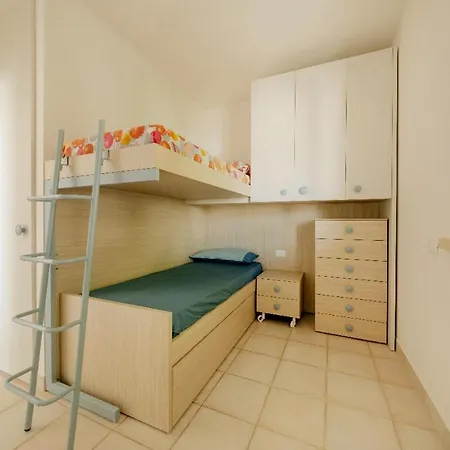 Brezza Di Mare 4*
